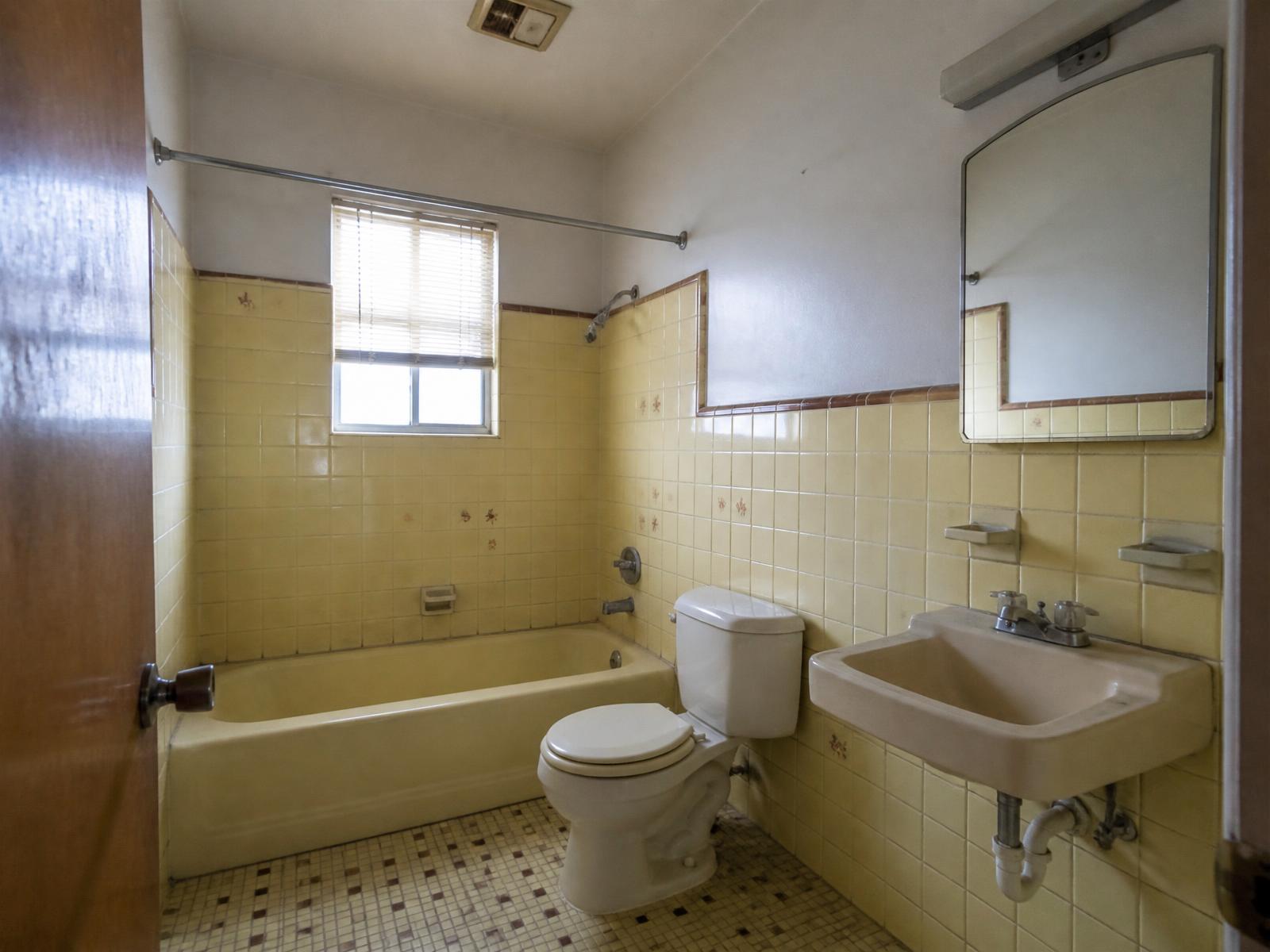 Antes de la reforma de baño en Marratxí, Mallorca